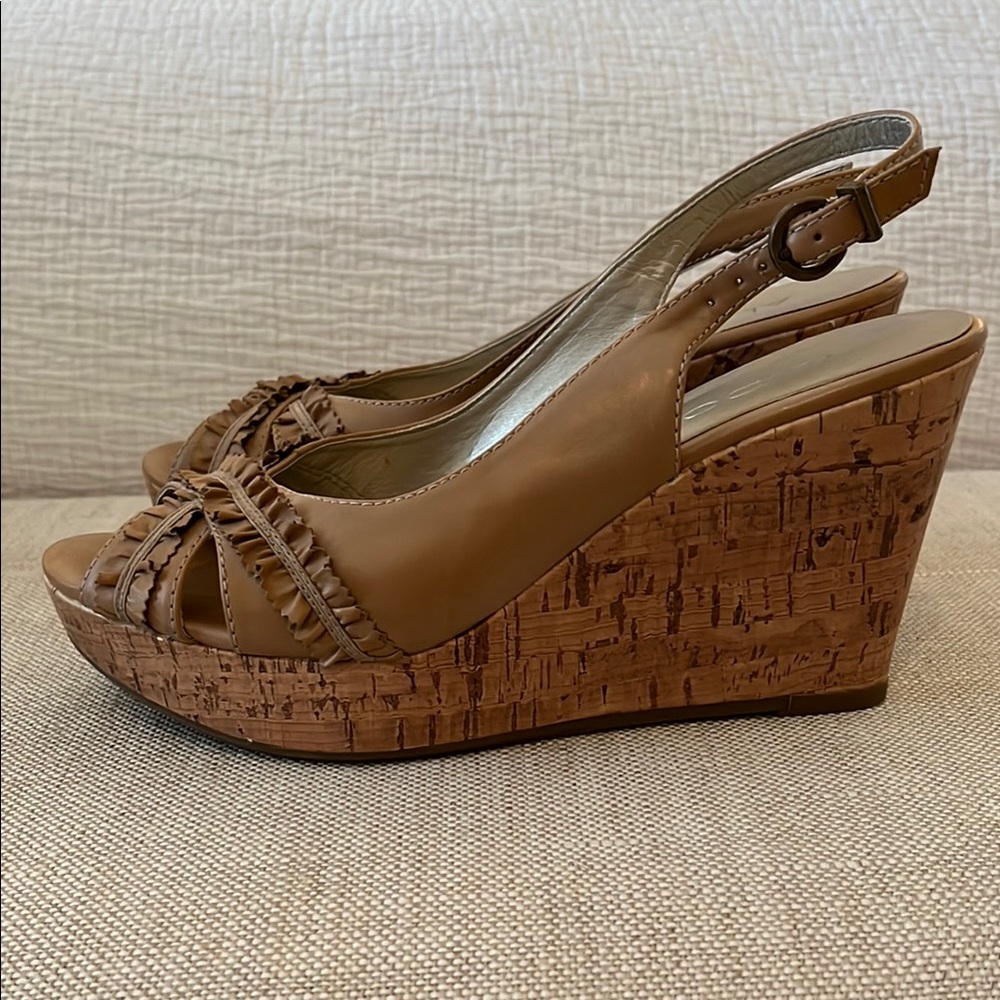 Aldo Boho Women's Tan Wedge Sandals size 39